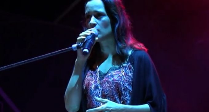 Julieta Venegas en concierto